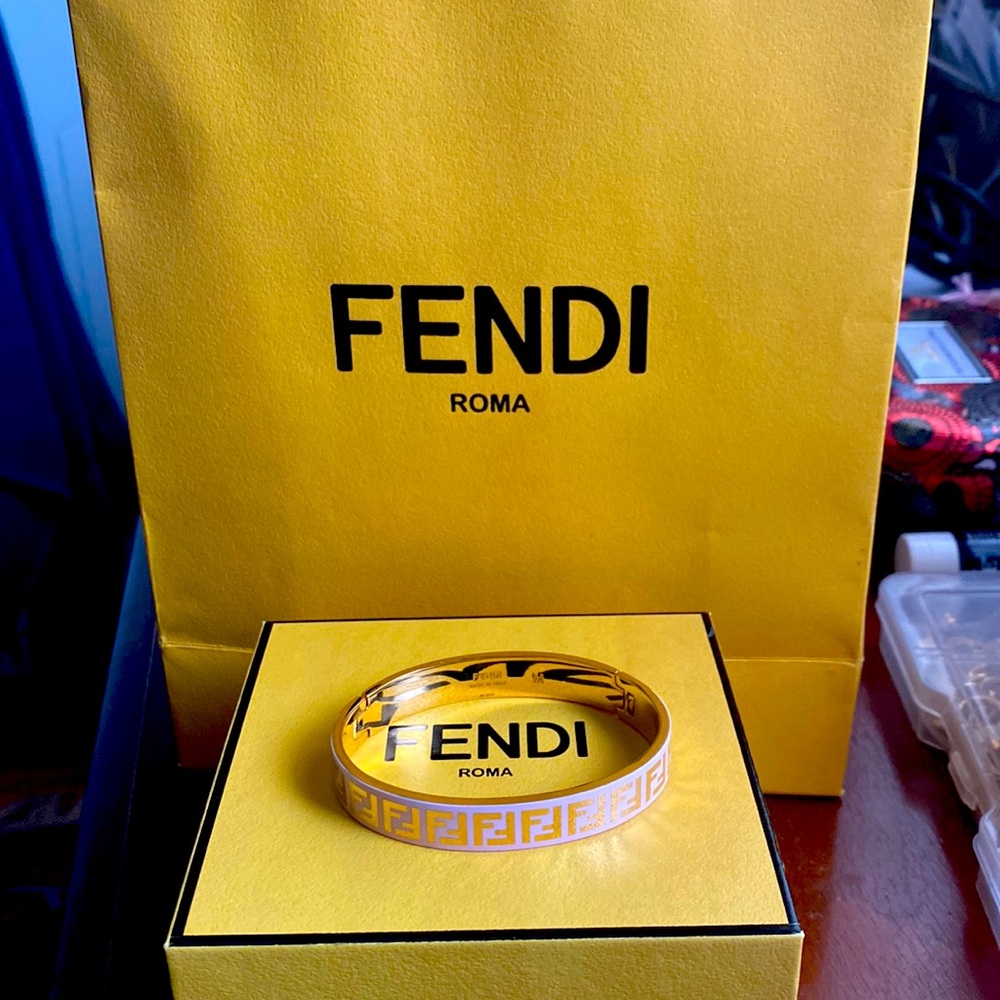 Authentic Fendi Forever bracelet  Medium